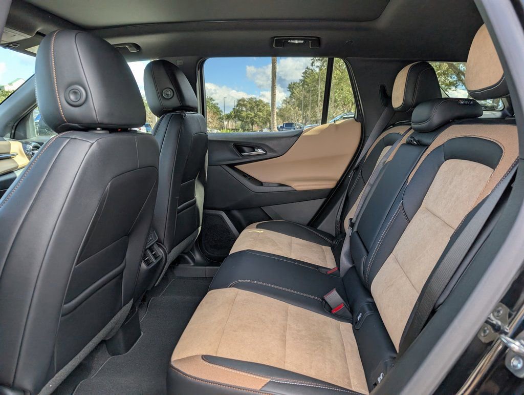 New 2026 Chevrolet Equinox ACTIV w/ Convenience Package III image 14
