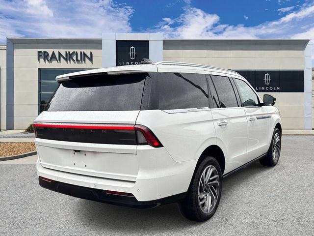 Certified 2025 Lincoln Navigator Reserve AWD/4WD image 7
