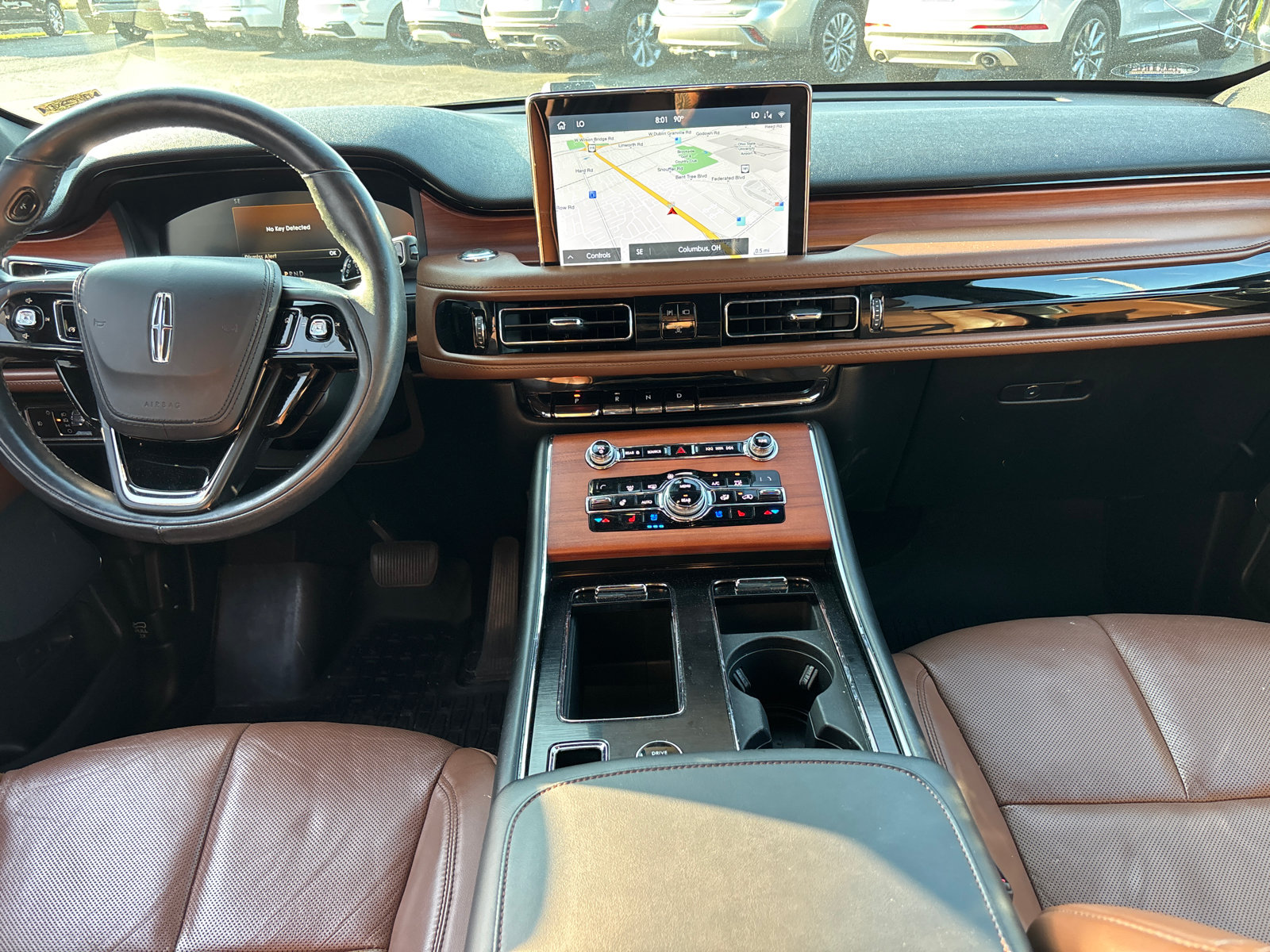 Used 2020 Lincoln Aviator Reserve w/ Elements Package Plus AWD/4WD image 28