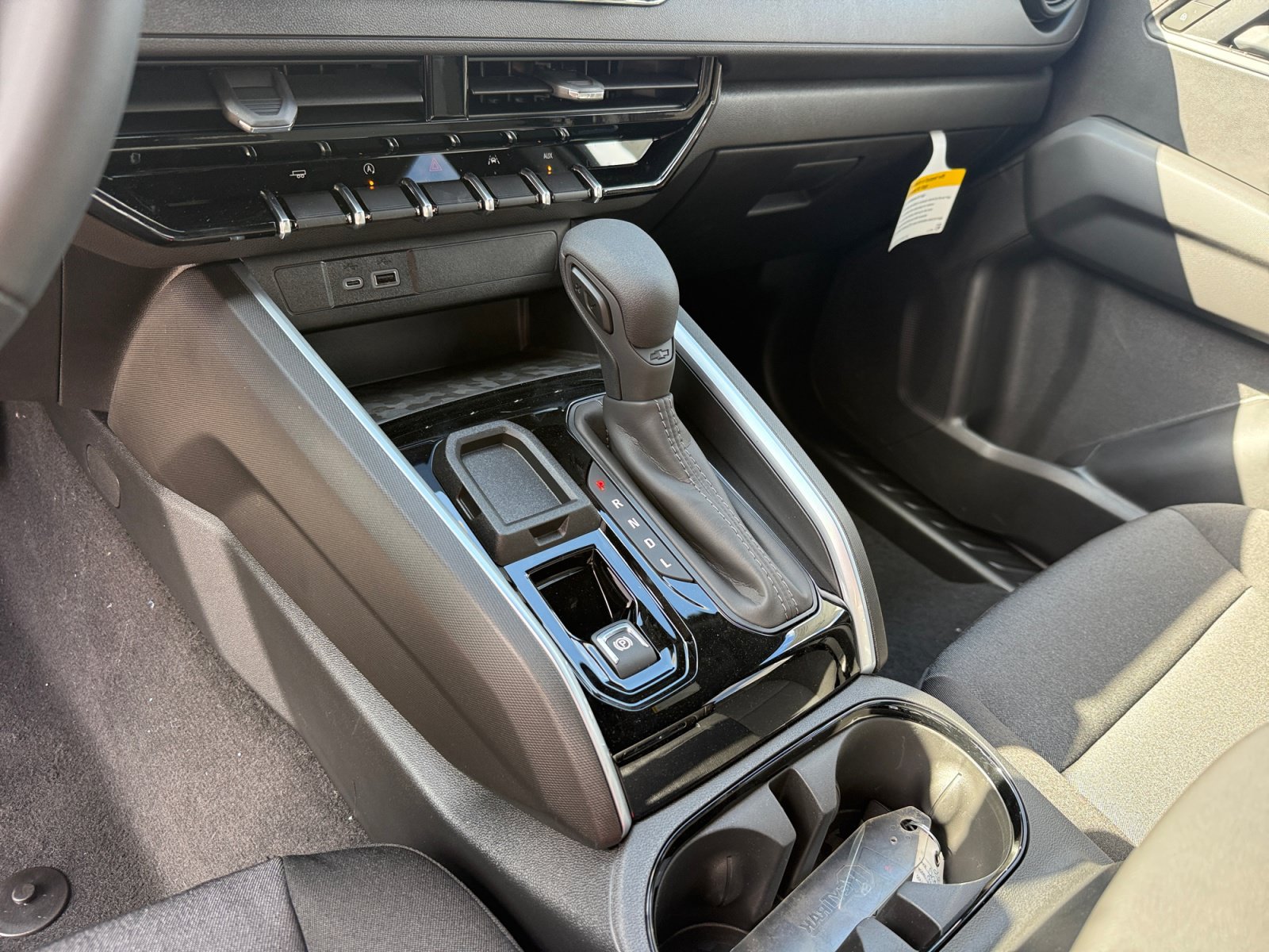 New 2026 Chevrolet Colorado W/T w/ WT Custom Package RWD image 13