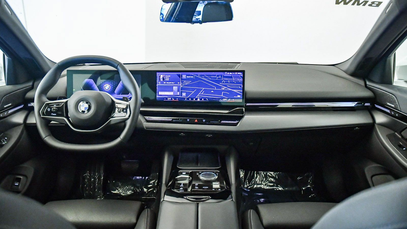 Used 2025 BMW 530i image 15