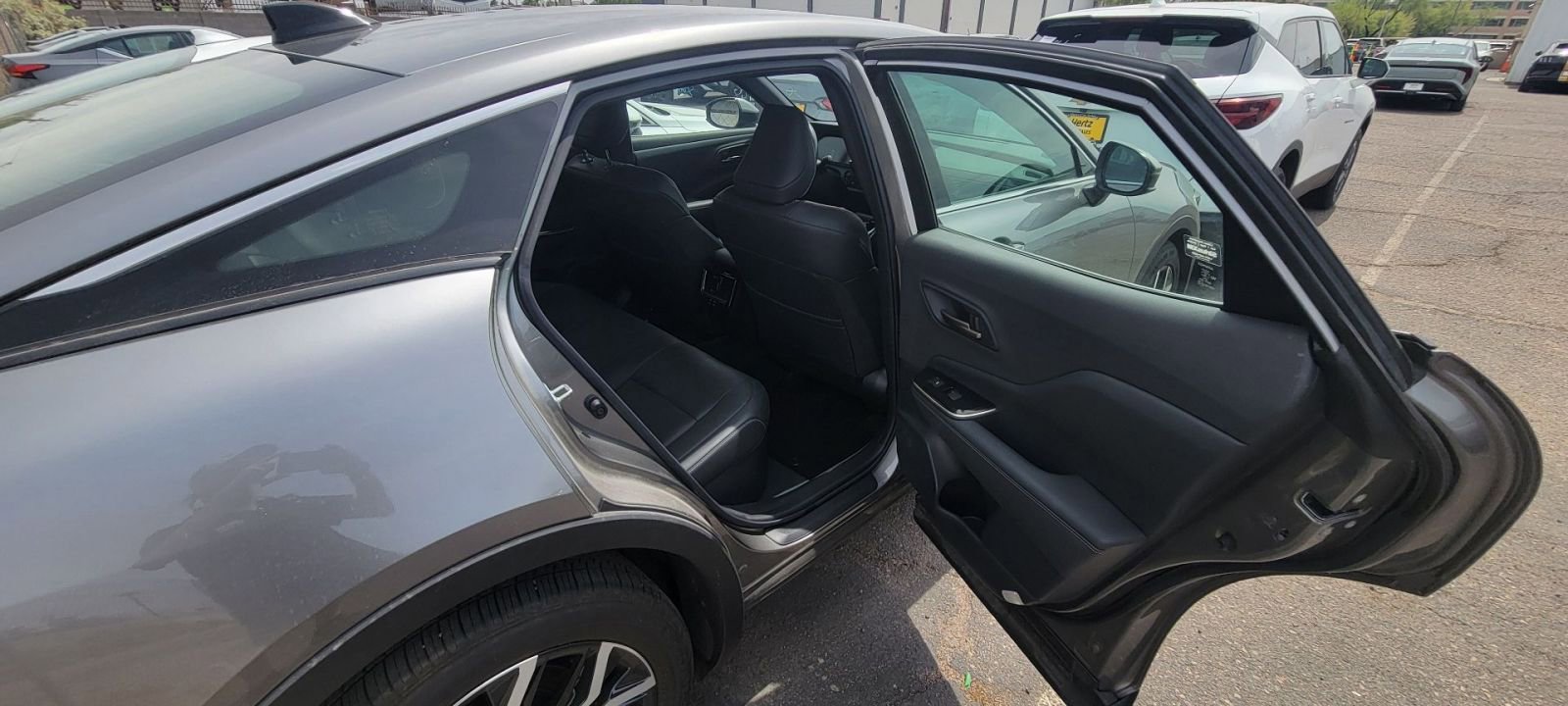 Used 2025 Toyota Crown XLE image 12