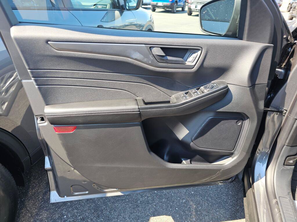 New 2025 Ford Escape Active AWD/4WD image 20