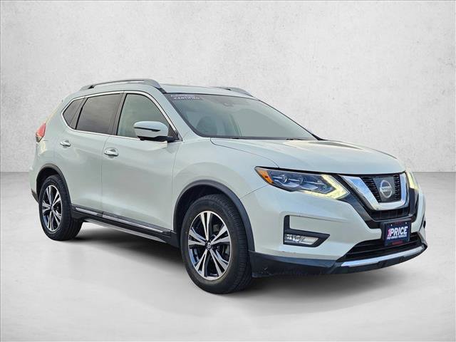 Used 2017 Nissan Rogue SL w/ SL Premium Package image 3