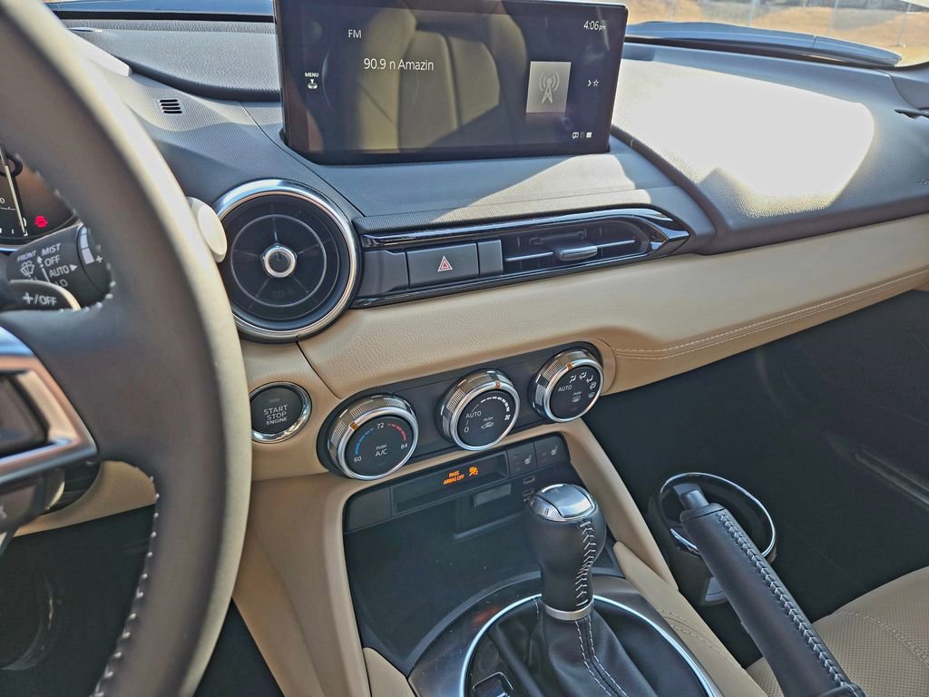 New 2025 MAZDA MX-5 Miata Grand Touring image 18