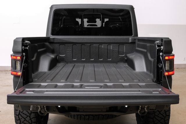 Used 2025 Jeep Gladiator Rubicon w/ Safety Group AWD/4WD image 42