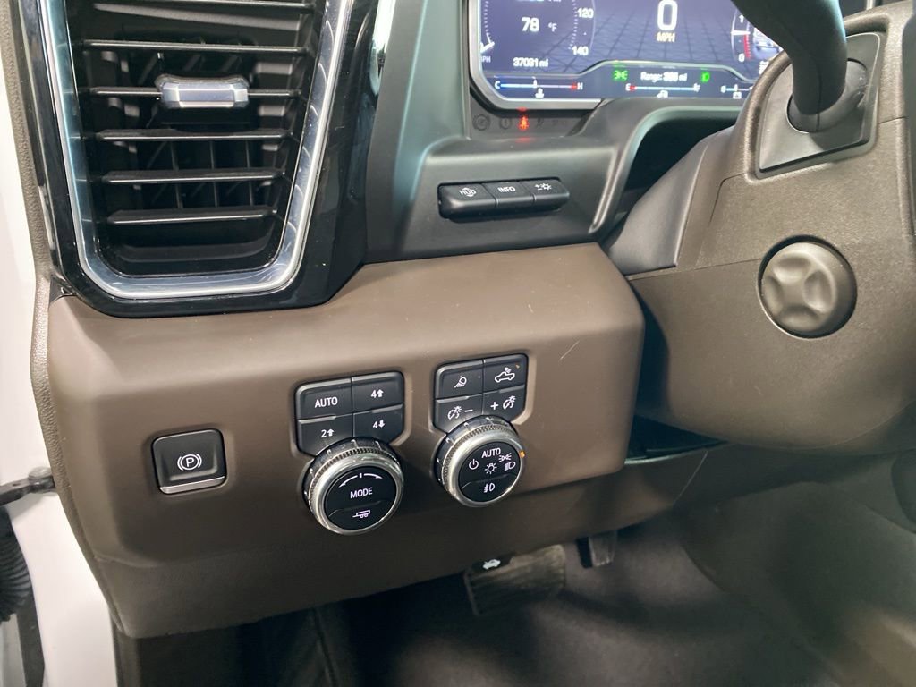 Used 2022 GMC Sierra 1500 Denali w/ Denali Reserve Package AWD/4WD image 20