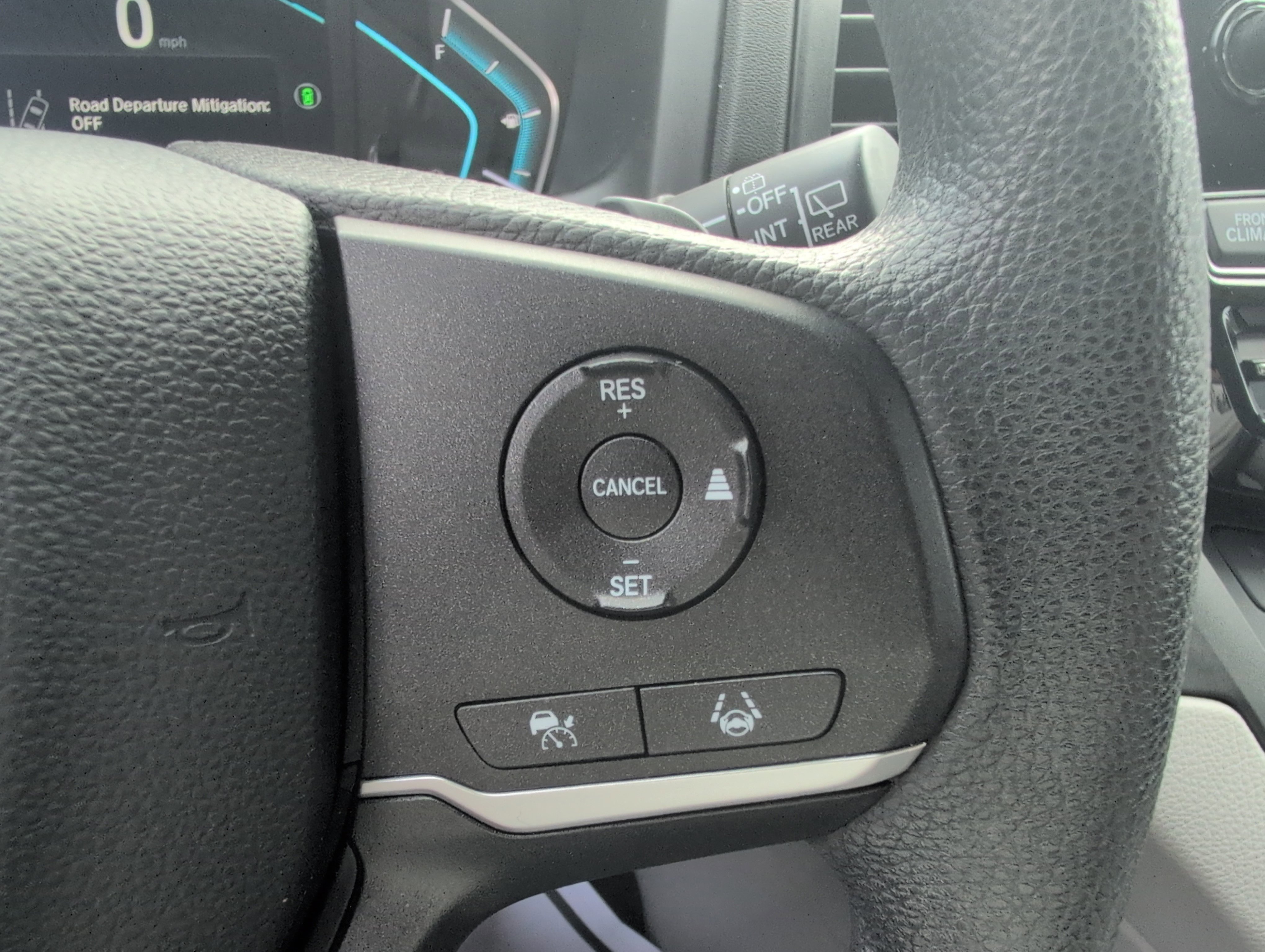 Used 2023 Honda Odyssey EX image 17