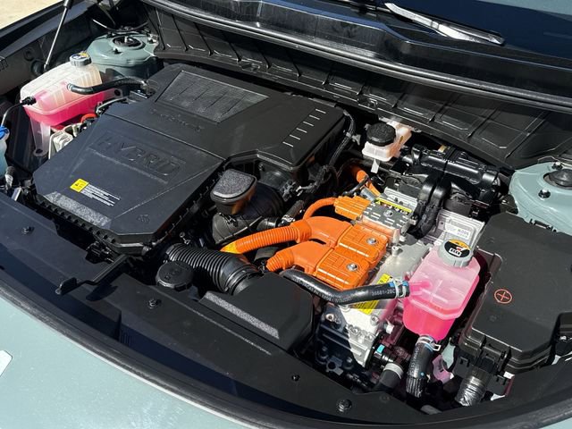 Used 2023 Kia Niro SX Touring image 21