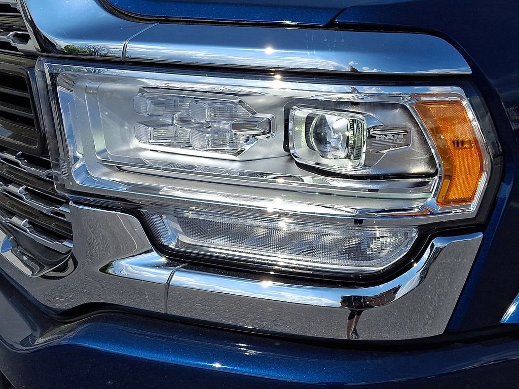 Used 2024 RAM 3500 Limited image 12