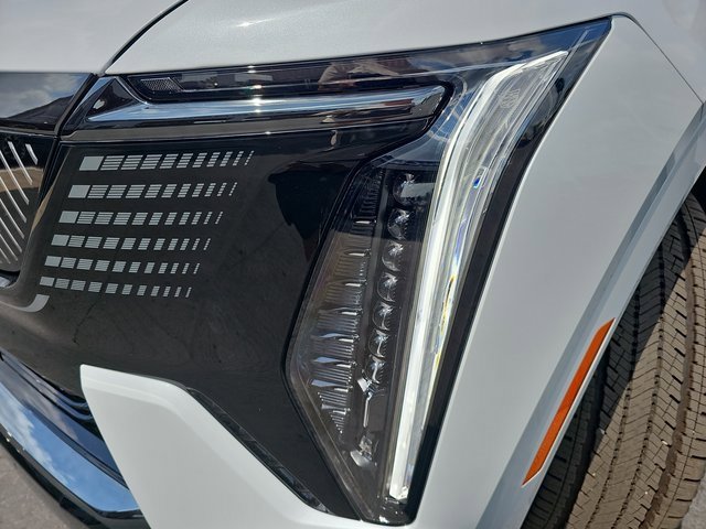 New 2026 Cadillac Escalade IQL Sport 1 w/ LPO, ONYX Package image 32