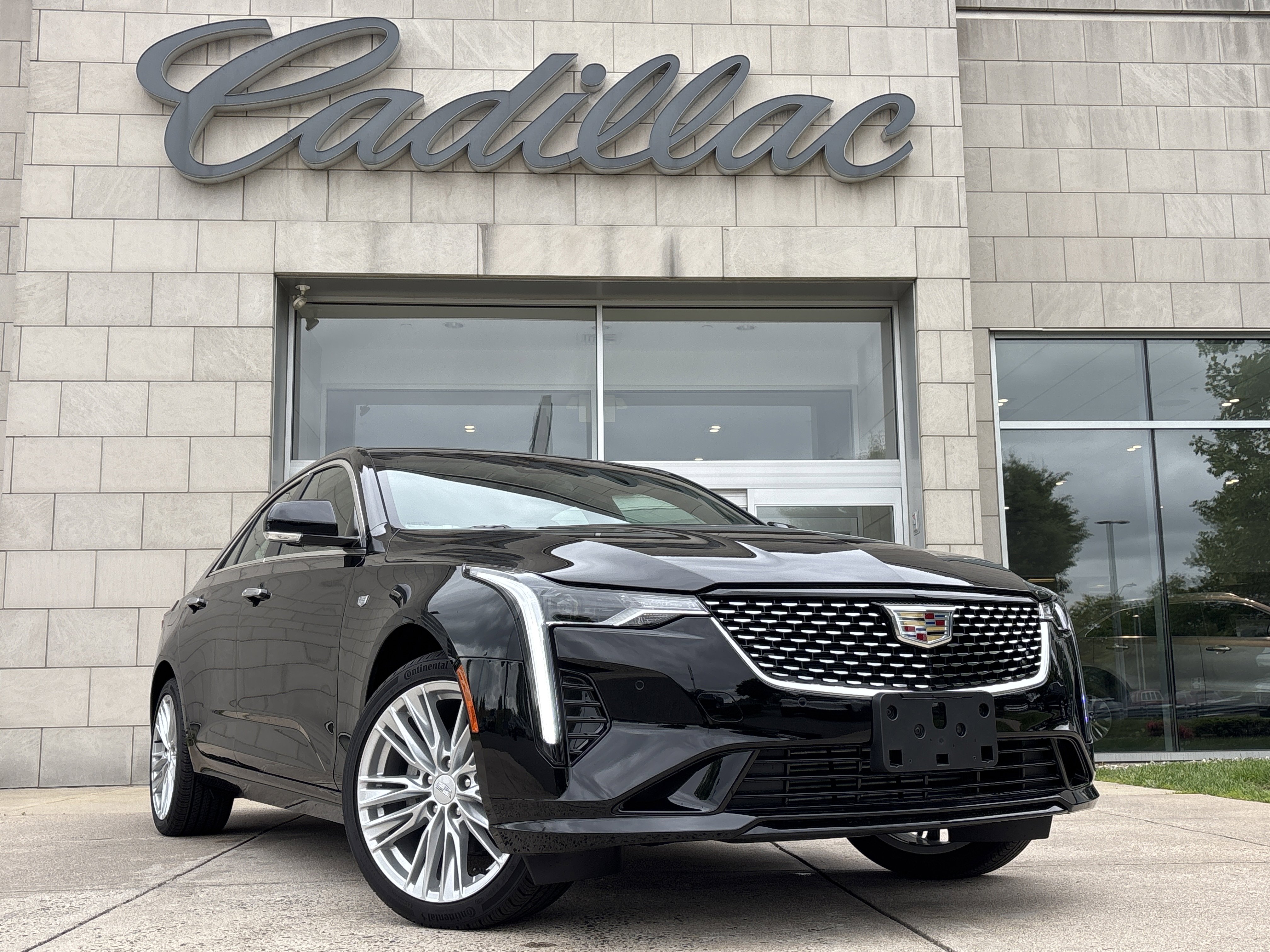 New 2025 Cadillac CT4 Premium Luxury image 1