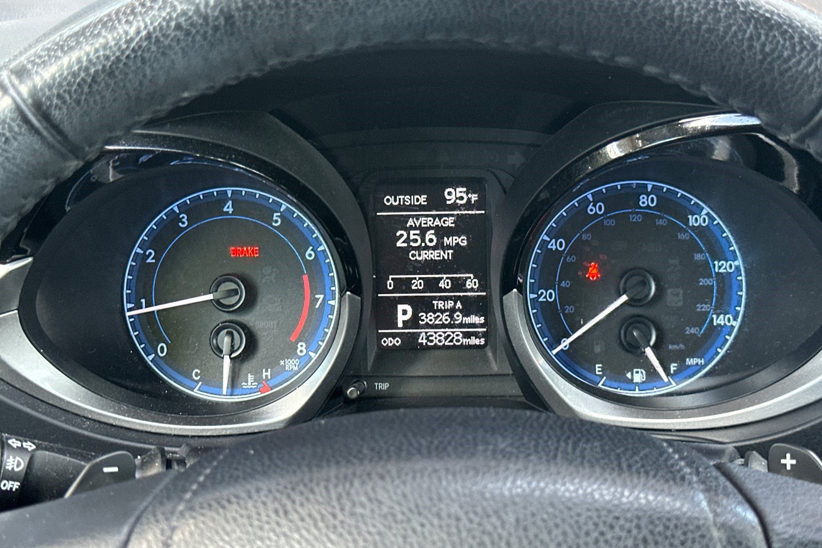 Used 2015 Toyota Corolla S FWD image 21