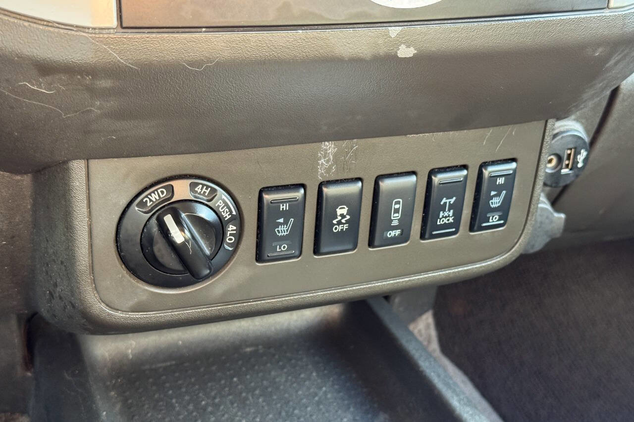 Used 2018 Nissan Frontier PRO-4X image 34