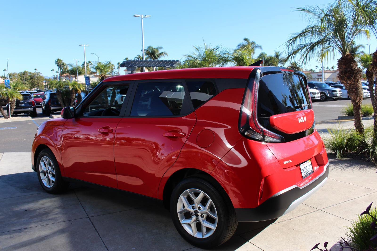 Certified 2024 Kia Soul LX w/ Option Group 015 image 7