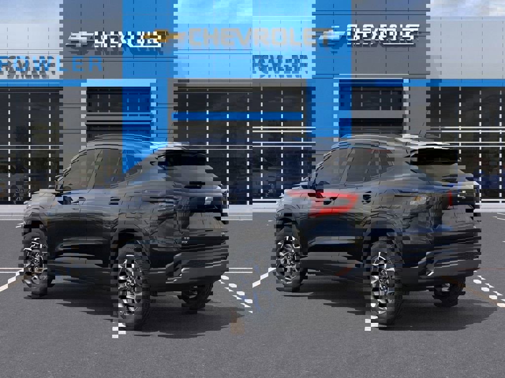 New 2026 Chevrolet Trax LT w/ Driver Confidence Package image 3