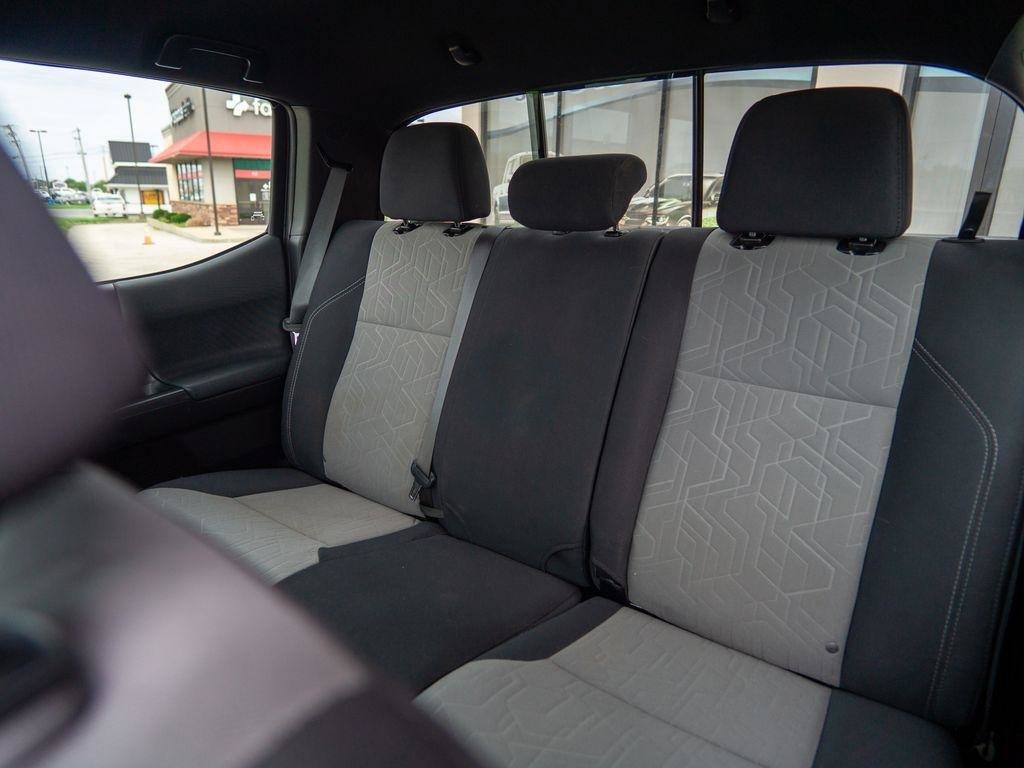Used 2020 Toyota Tacoma TRD Sport RWD image 26