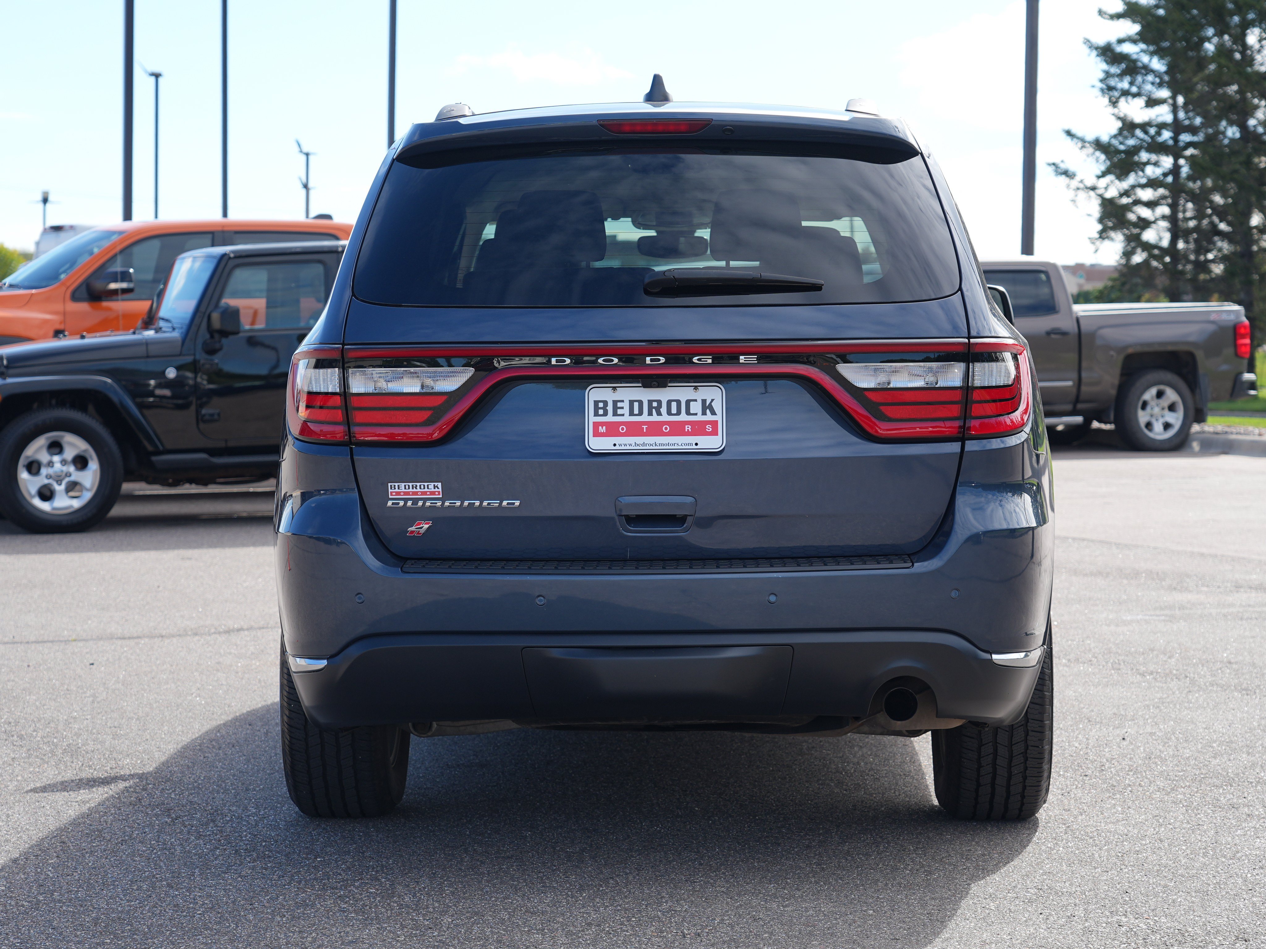 Used 2020 Dodge Durango SXT AWD/4WD image 4