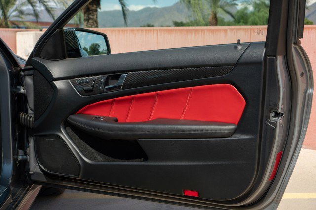 Used 2012 Mercedes-Benz C 63 AMG Coupe image 34