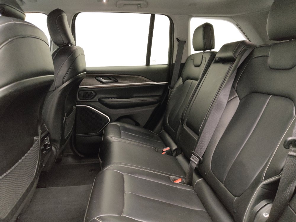 Used 2022 Jeep Grand Cherokee Limited 4xe image 18