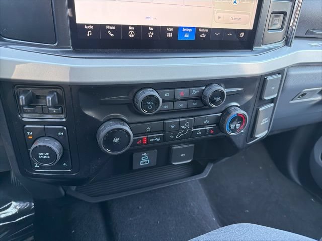 New 2026 Ford F250 XLT w/ XLT Premium Package AWD/4WD image 21