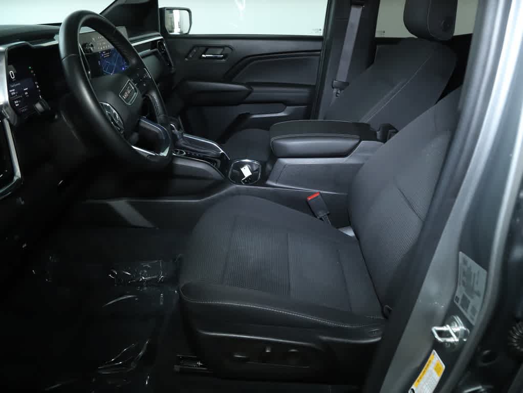 Used 2023 GMC Canyon Elevation w/ Convenience Package AWD/4WD image 18