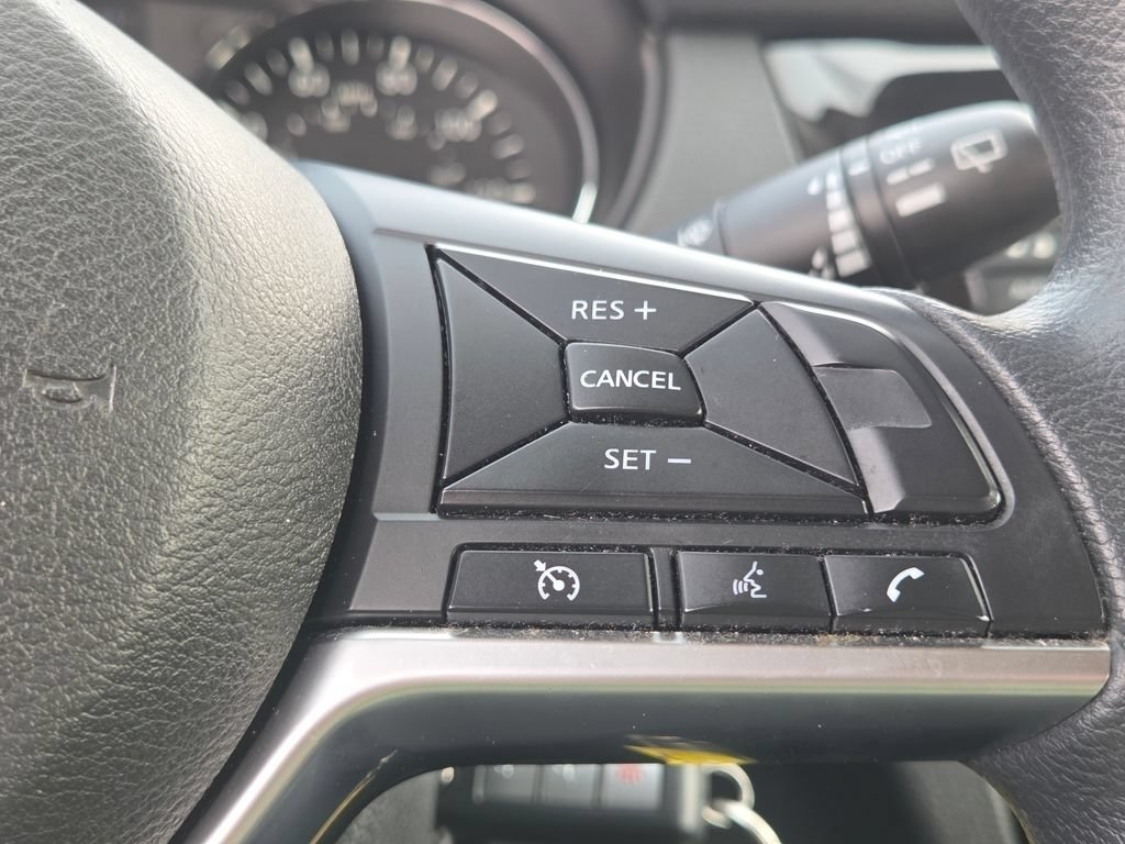 Used 2020 Nissan Rogue S AWD/4WD image 13