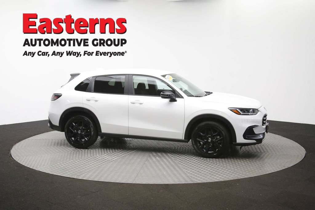 Used 2025 Honda HR-V Sport image 45
