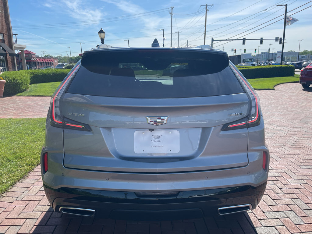 Used 2024 Cadillac XT4 Sport FWD image 9