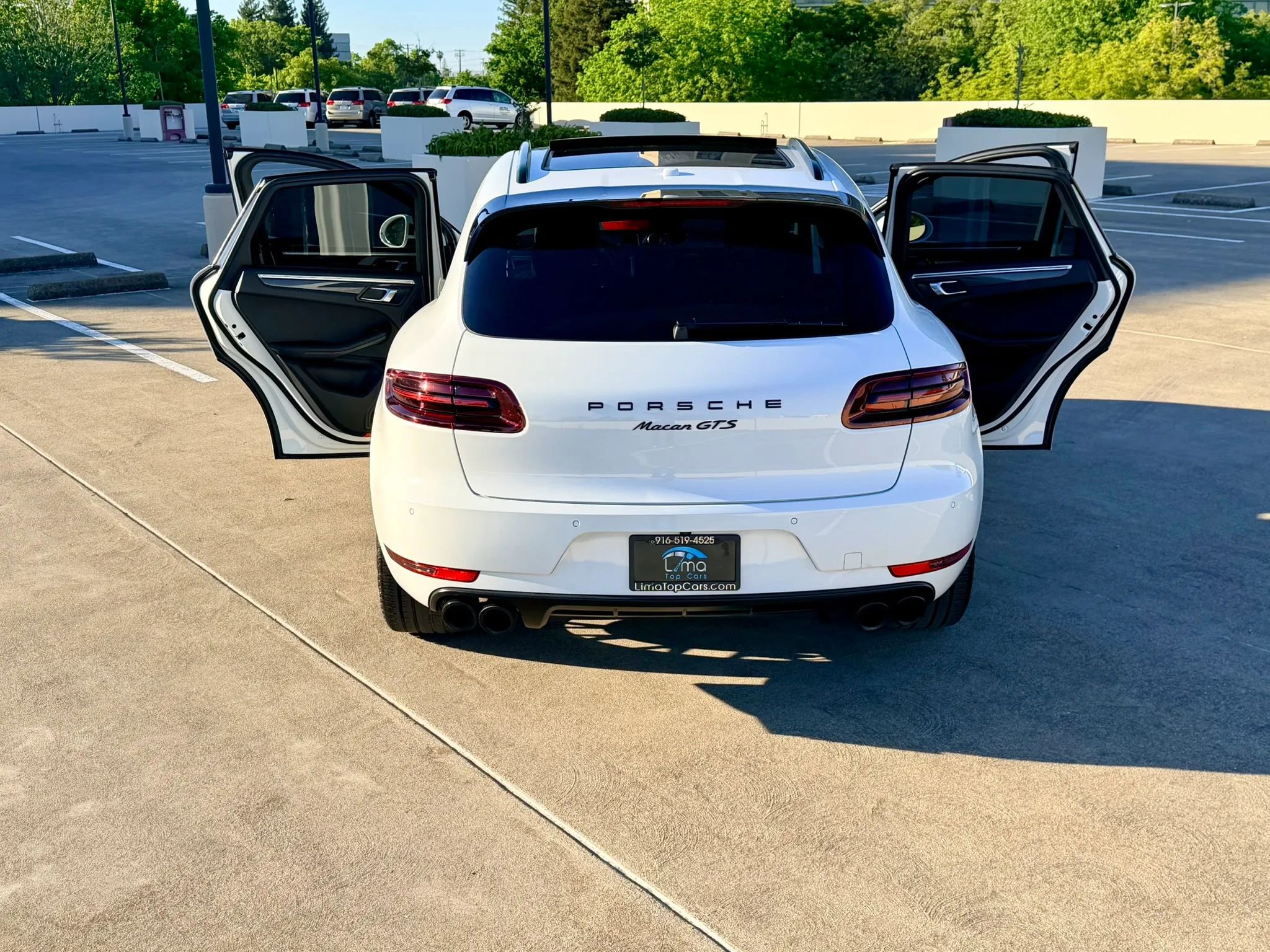 Used 2017 Porsche Macan GTS AWD/4WD image 51