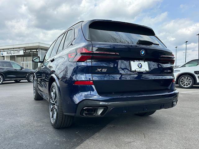New 2026 BMW X5 xDrive50e AWD/4WD image 3