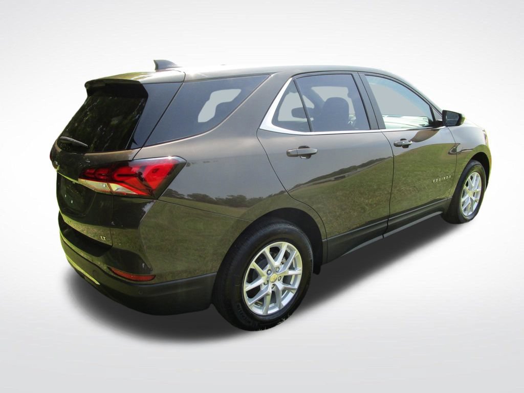 Used 2023 Chevrolet Equinox LT FWD image 10
