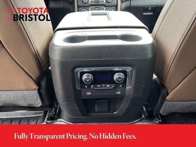 Used 2024 Chevrolet Tahoe High Country AWD/4WD image 16