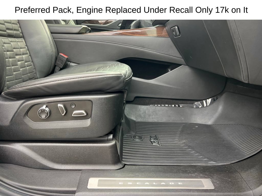Used 2022 Cadillac Escalade ESV Sport Platinum w/ LPO, ONYX Package AWD/4WD image 44