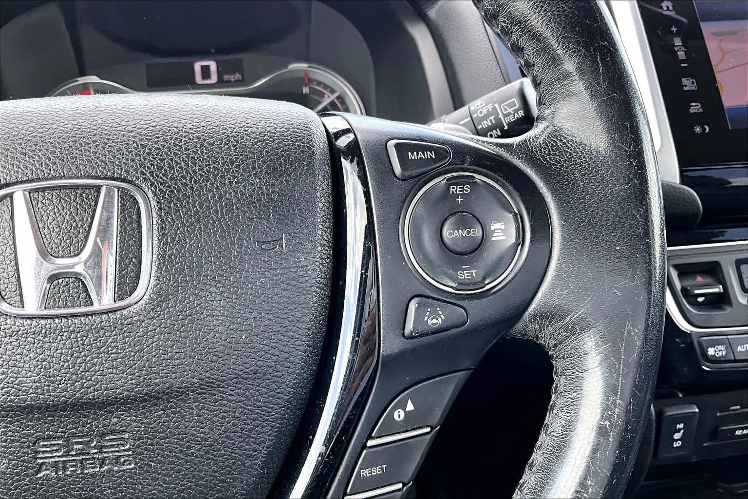 Used 2018 Honda Pilot Touring image 24