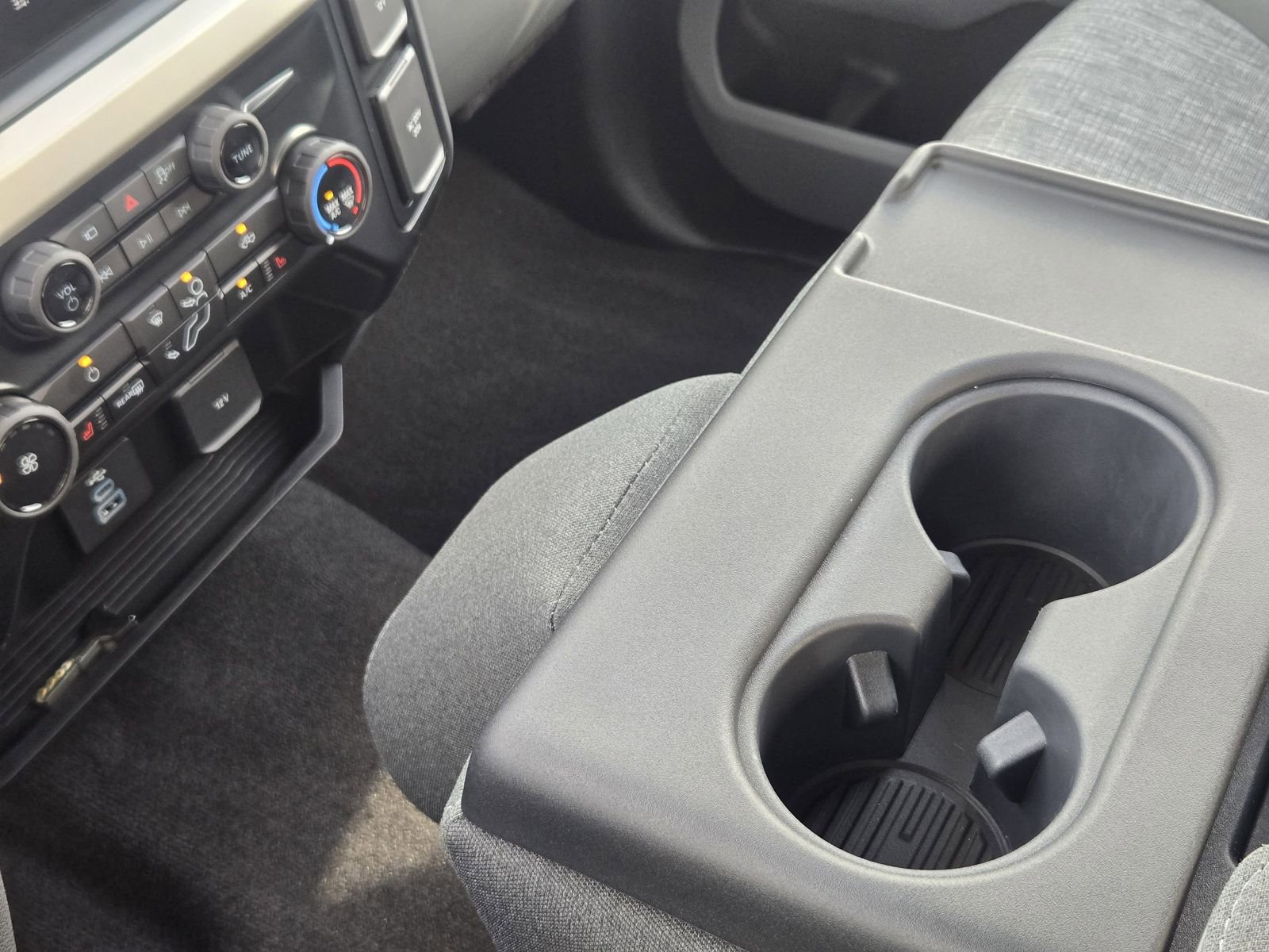 New 2026 Ford F350 XLT w/ XLT Premium Package image 21