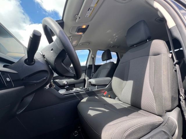 Certified 2025 Kia Sportage LX image 14