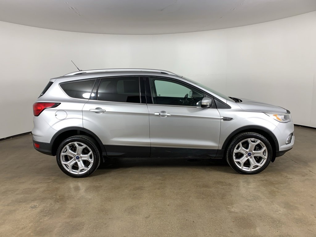 Used 2019 Ford Escape Titanium image 7