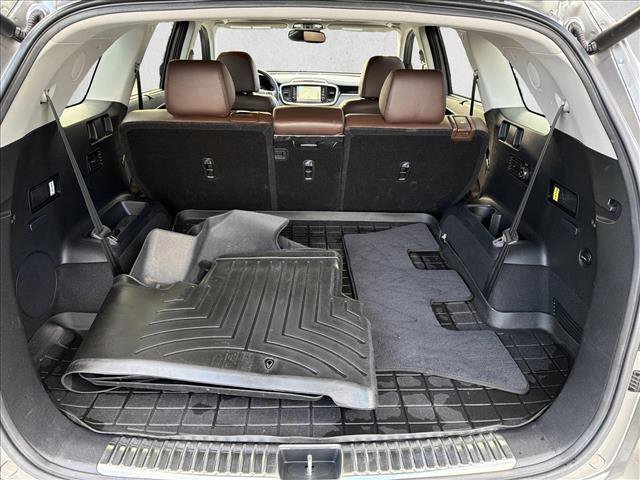 Used 2019 Kia Sorento SX image 27