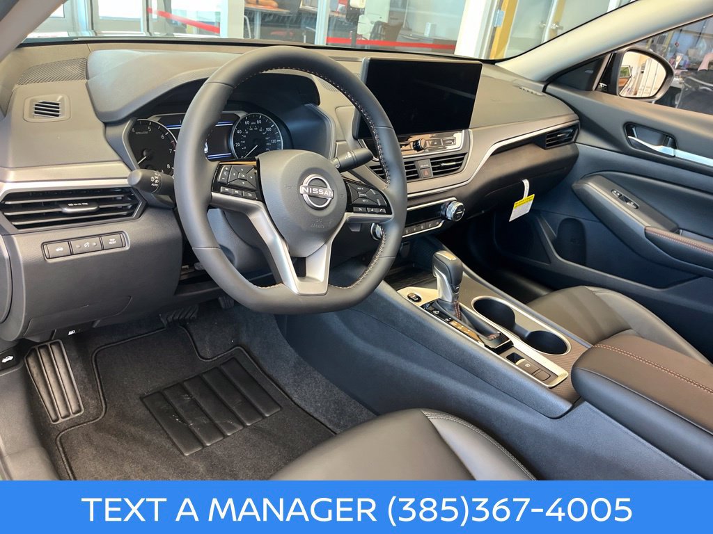 New 2026 Nissan Altima 2.5 SR AWD/4WD image 13