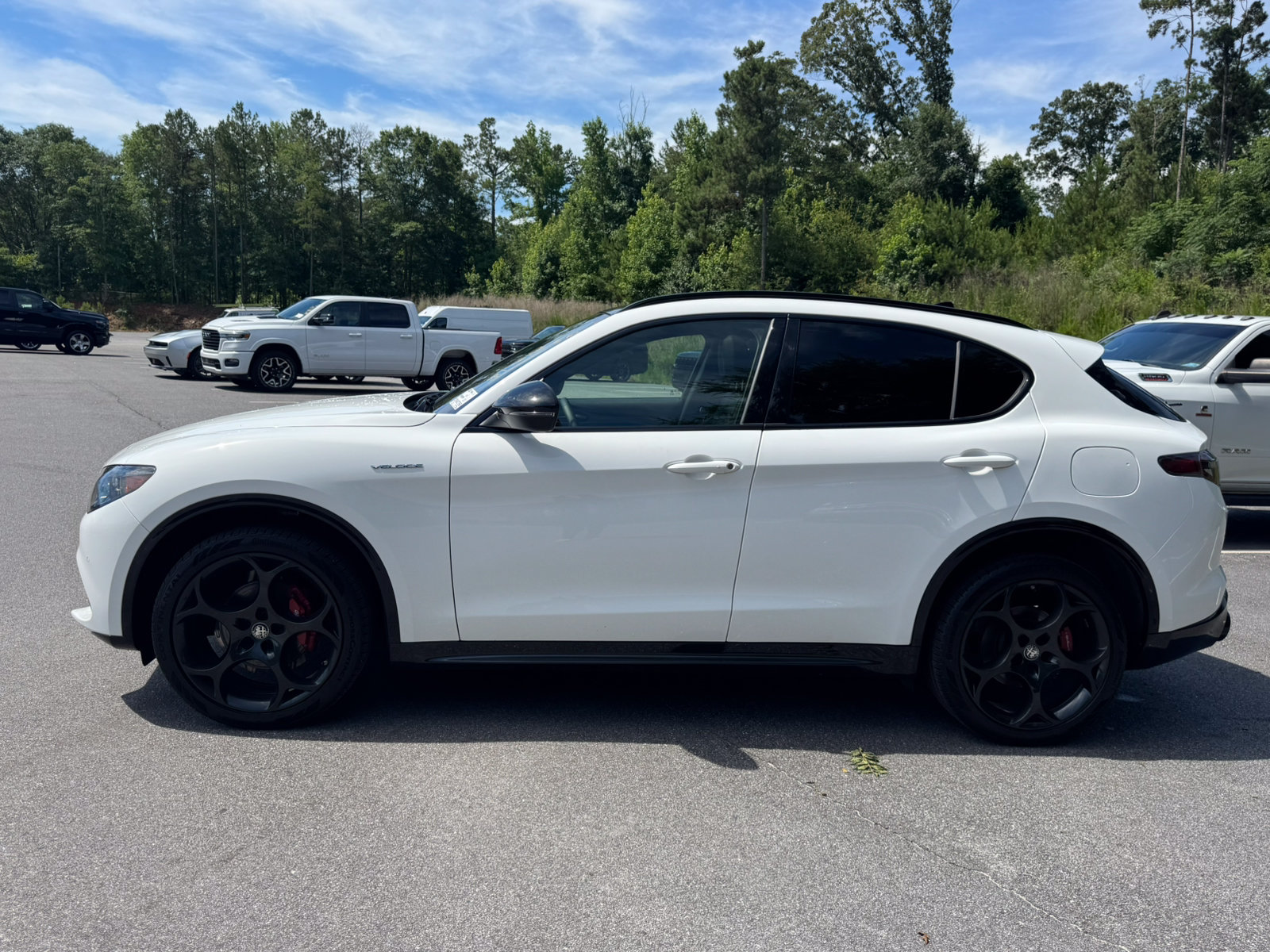 Used 2025 Alfa Romeo Stelvio Sprint w/ Veloce Package AWD/4WD image 8