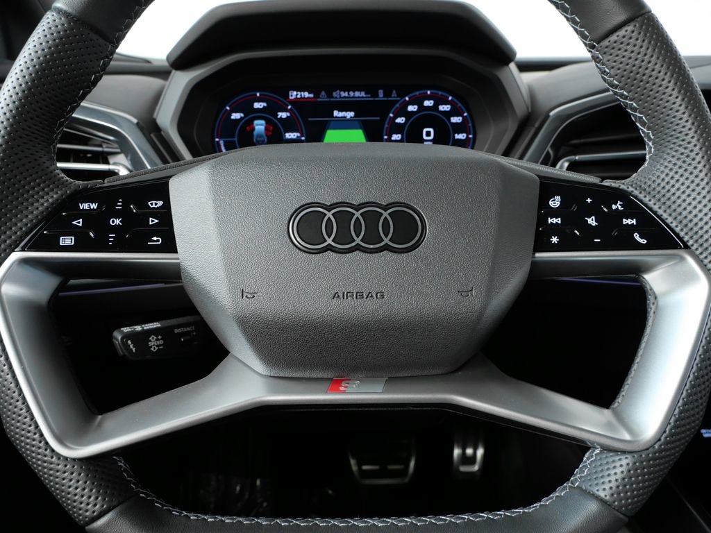 Certified 2025 Audi Q4 e-tron Prestige w/ Sport Package image 9