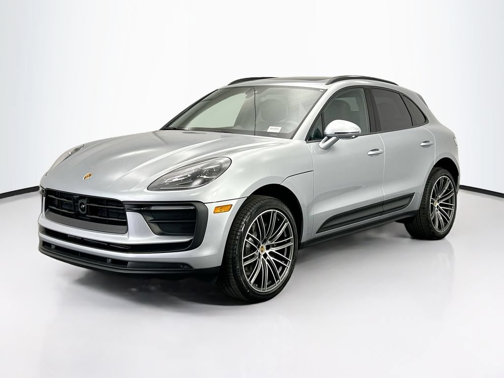 Used 2026 Porsche Macan AWD/4WD video 1