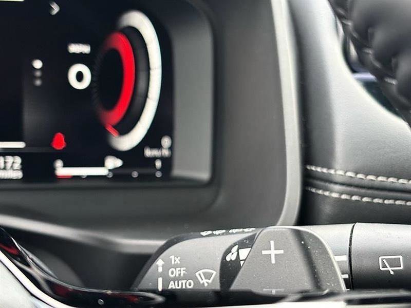 Used 2025 Nissan Rogue SL w/ Tech Package image 22