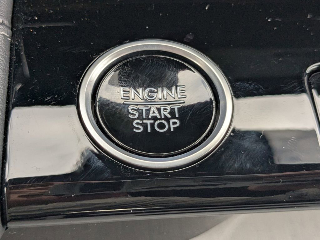 New 2026 Lincoln Navigator Reserve w/ Jet Appearance Package image 33