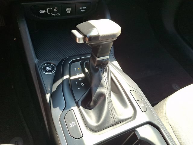 Certified 2025 Kia K4 FWD image 12