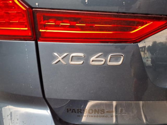 Used 2023 Volvo XC60 B5 Ultimate w/ Protection Package Premier FWD image 7