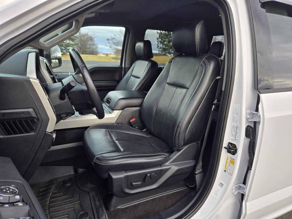 Used 2020 Ford F150 Lariat w/ FX4 Off-Road Package image 11