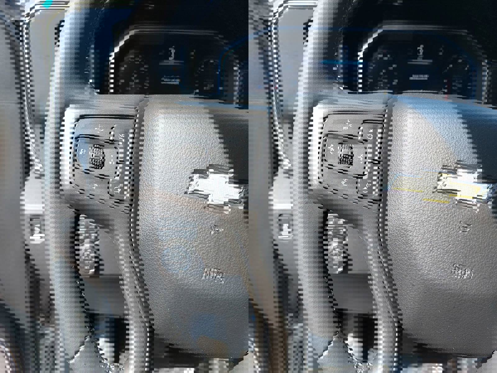 Used 2025 Chevrolet Silverado 2500 High Country w/ High Country Premium Package image 19