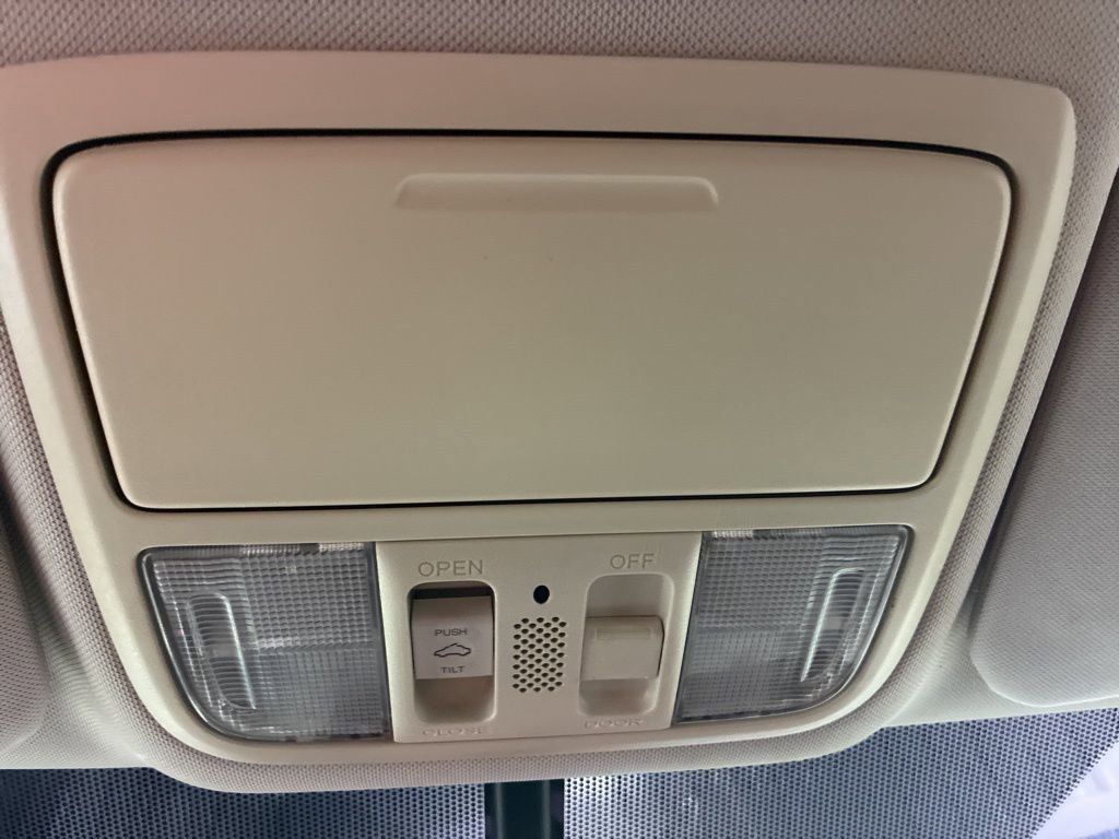 Used 2016 Honda CR-V EX-L image 32